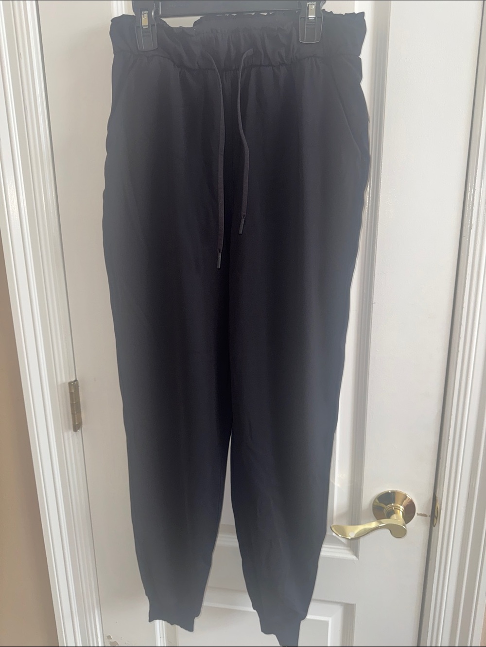 Lululemon joggers Black Elastic Waist with Drawstring